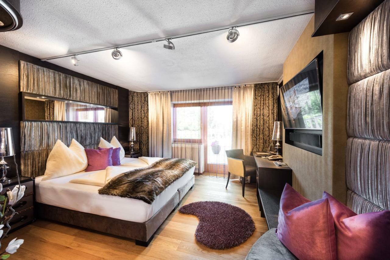 Hotel Winzer Wellness & Kuscheln Sankt Georgen im Attergau Esterno foto