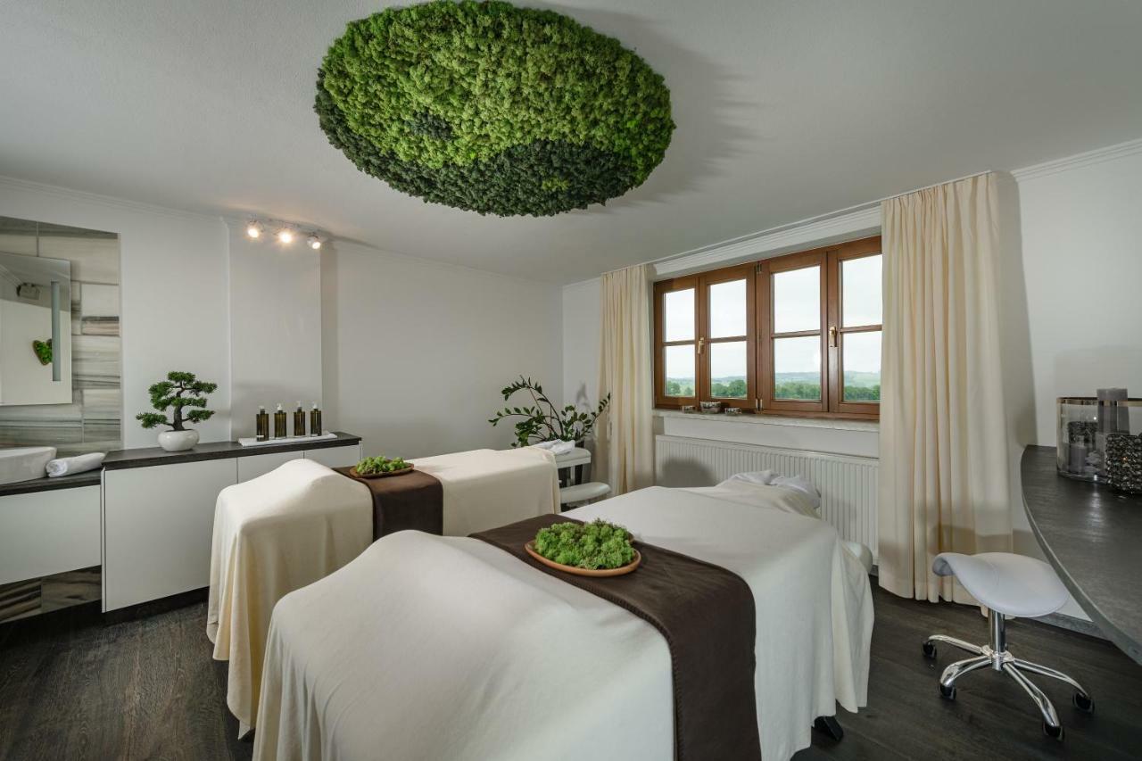 Hotel Winzer Wellness & Kuscheln Sankt Georgen im Attergau Esterno foto